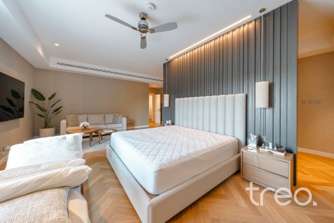 Villa en Arabian Ranches, Dubai, 6 dormitorios, 743.22 m², № 123487 - foto 22