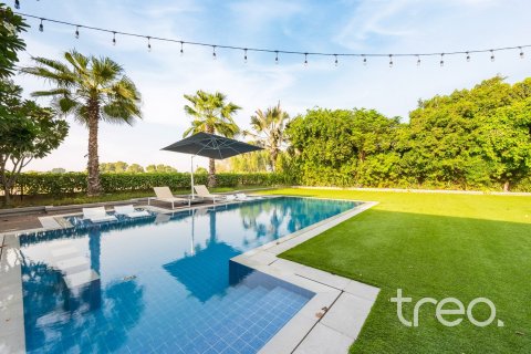 Villa en Arabian Ranches, Dubai, 6 dormitorios, 743.22 m², № 123487 - foto 15