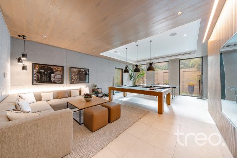 Villa en Arabian Ranches, Dubai, 6 dormitorios, 743.22 m², № 123487 - foto 9
