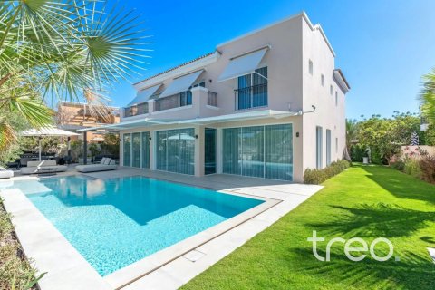 Villa en Arabian Ranches, Dubai, 6 dormitorios, 485.88 m², № 123491