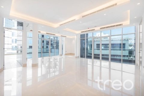 Apartment in Palm Jumeirah, Dubai 4 bedrooms, 464.52 sq.m. № 123489 - photo 2