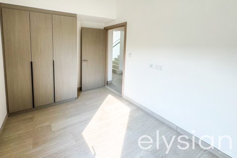 Villa en Murooj Al Furjan, Al Furjan, Dubai, 4 dormitorios, 330 m², № 37953 - foto 5