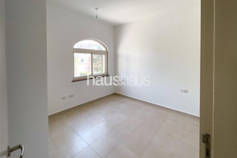 Villa in Dubai Sports City, Dubai 5 bedrooms, 357 sq.m. № 43660 - photo 8