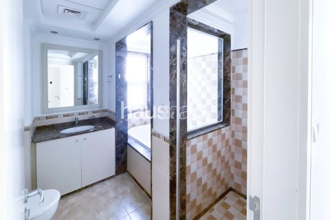 Villa in Dubai Sports City, Dubai 5 bedrooms, 357 sq.m. № 43660 - photo 14
