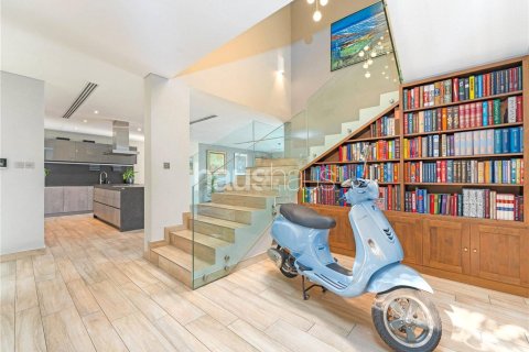فيلا في Dubai Sports City, دبي 5 غرف نوم , 557 م² رقم 43662 - صورة 15