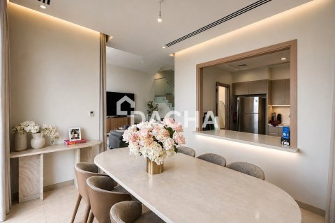 تاون هاوس في Murooj Al Furjan, Al Furjan, دبي 4 غرف نوم, 228 م² رقم 123195 - صورة 3