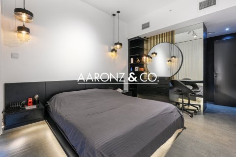Apartamento en Jumeirah Lake Towers, Dubai, 1 dormitorio, 132 m², № 78340 - foto 12
