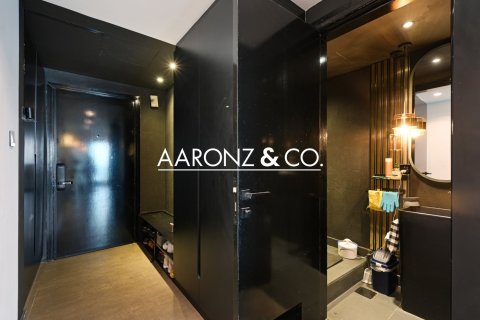 Apartamento en Jumeirah Lake Towers, Dubai, 1 dormitorio, 132 m², № 78340 - foto 9