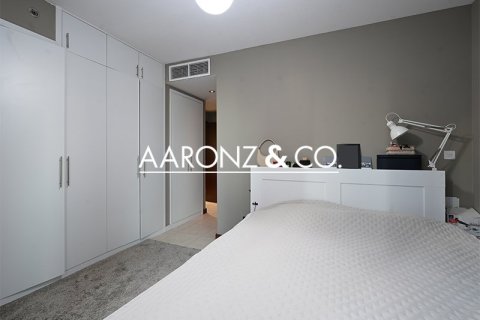 Apartamento en Jumeirah Lake Towers, Dubai, 1 dormitorio, 103.3 m², № 78339 - foto 5