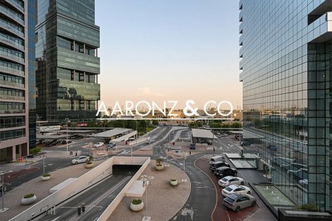 Apartamento en Jumeirah Lake Towers, Dubai, 1 dormitorio, 103.3 m², № 78339 - foto 10