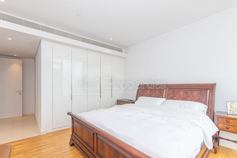 Apartment in Dubai 3 bedrooms, 191.4 sq.m. № 123890 - photo 13