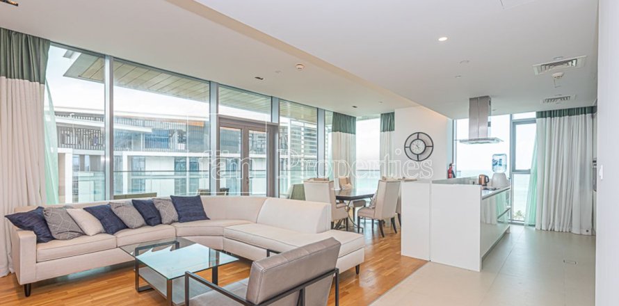 Apartment in Dubai 3 bedrooms, 191.4 sq.m. № 123890
