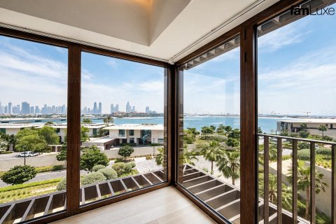 Apartment in Dubai 2 bedrooms, 179.5 sq.m. № 123887 - photo 25