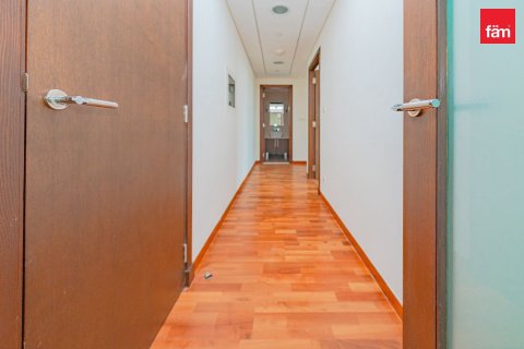 Apartment in DIFC, Dubai 3 bedrooms, 190.5 sq.m. № 123891 - photo 16