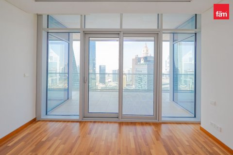 Apartment in DIFC, Dubai 3 bedrooms, 190.5 sq.m. № 123891 - photo 9