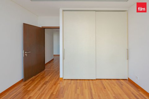 Apartment in DIFC, Dubai 3 bedrooms, 190.5 sq.m. № 123891 - photo 12