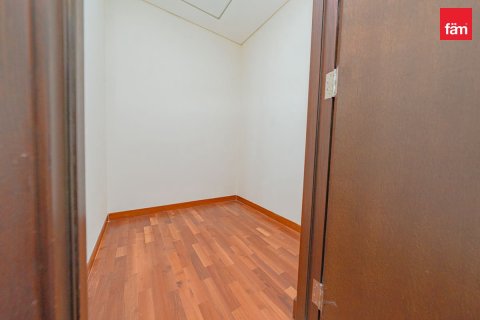 Apartment in DIFC, Dubai 3 bedrooms, 190.5 sq.m. № 123891 - photo 7