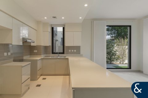 Villa à Maple at Dubai Hills Estate, Dubai Hills Estate, Dubai, 5 chambres, 254 m², № 74475 - photo 6