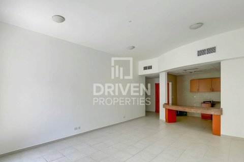 Appartement à Dubai Investment Park, Dubai, 1 chambre, 99.41 m², № 135869 - photo 2
