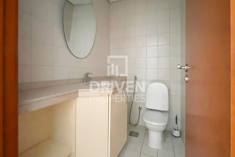 Appartement à Dubai Investment Park, Dubai, 1 chambre, 99.41 m², № 135869 - photo 8