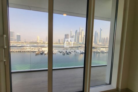 Apartamento en EMAAR Beachfront, Dubai Harbour, Dubai, 2 dormitorios, 111 m², № 16118 - foto 3