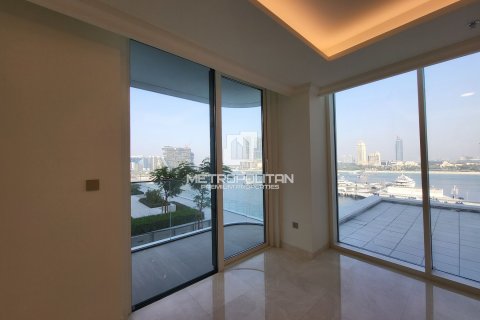 Apartamento en EMAAR Beachfront, Dubai Harbour, Dubai, 2 dormitorios, 124 m², № 16116 - foto 3