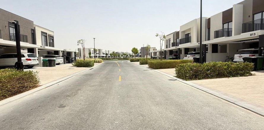 فيلا في دبي 3 غرف نوم, 152.1 م² رقم 77072