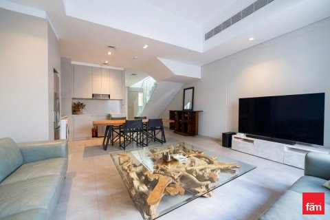 Villa à Mohammed Bin Rashid City, Dubai, 2 chambres, 110.2 m², № 112479 - photo 2