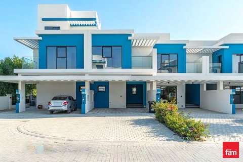 Maison de ville à Dubai, 3 chambres, 144 m², № 112482