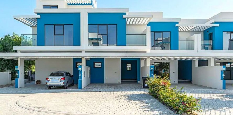 Maison de ville à Dubai, 3 chambres, 144 m², № 112482