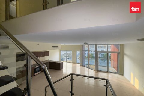 Appartement à Dubai, 3 chambres, 244.2 m², № 64079 - photo 2