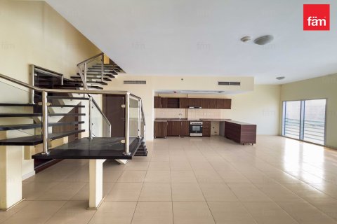 Appartement à Dubai, 3 chambres, 244.2 m², № 64079 - photo 3