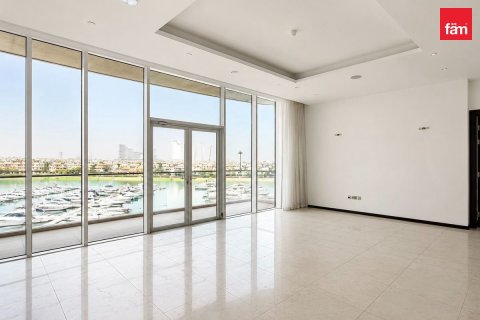 Appartement à Palm Jumeirah, Dubai, 2 chambres, 155.8 m², № 125048