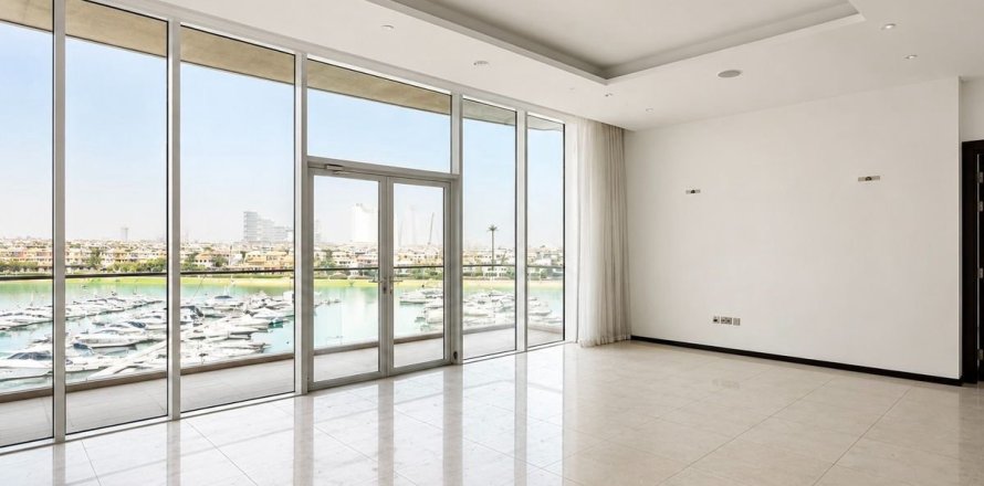 Appartement à Palm Jumeirah, Dubai, 2 chambres, 155.8 m², № 125048