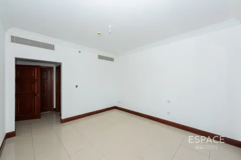 Appartement à Palm Jumeirah, Dubai, 1 chambre, 120 m², № 122458 - photo 10