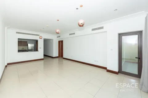 Appartement à Palm Jumeirah, Dubai, 1 chambre, 120 m², № 122458 - photo 2