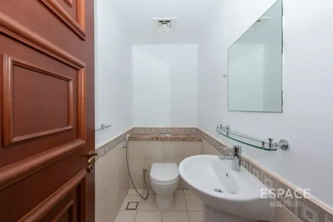 Appartement à Palm Jumeirah, Dubai, 1 chambre, 120 m², № 122458 - photo 7