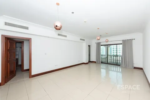 Appartement à Palm Jumeirah, Dubai, 1 chambre, 120 m², № 122458 - photo 3