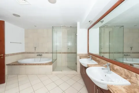 Appartement à Palm Jumeirah, Dubai, 1 chambre, 120 m², № 122458 - photo 13