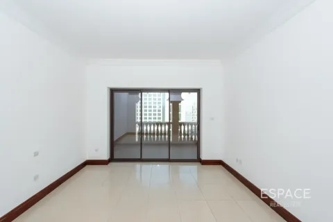 Appartement à Palm Jumeirah, Dubai, 1 chambre, 120 m², № 122458 - photo 8