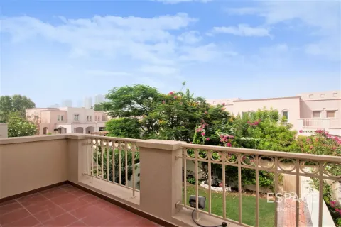 Villa en The Lakes, Dubai, 3 dormitorios, 237 m², № 122453 - foto 6