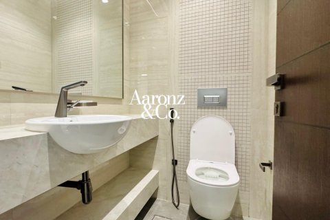 Apartment in Business Bay, Dubai 1 bedroom, 71 sq.m. № 125060 - photo 11
