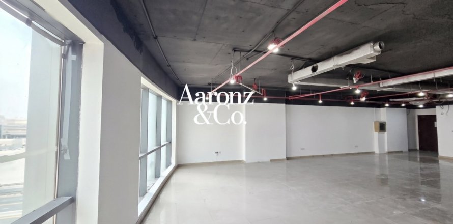 Офис в Бизнес-Бэе, Дубай, 130м², № 125062