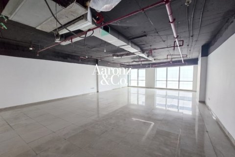 Снять в аренду офис в Бизнес-Бэе, Дубай: 130м², № 125062 - фото 2