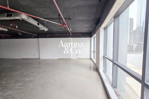 Снять в аренду офис в Бизнес-Бэе, Дубай: 130м², № 125062 - фото 3