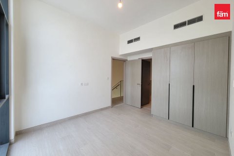 Townhouse in Al Furjan, Dubai 4 bedrooms, 335.9 sq.m. № 23685 - photo 2