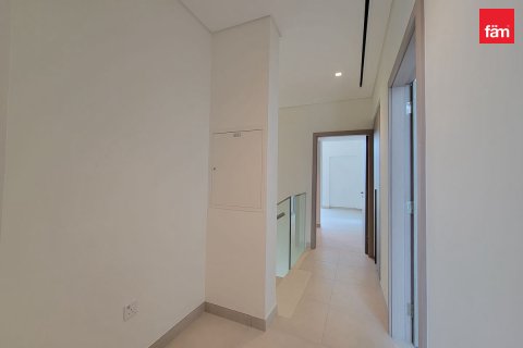 Townhouse in Al Furjan, Dubai 4 bedrooms, 335.9 sq.m. № 23685 - photo 1