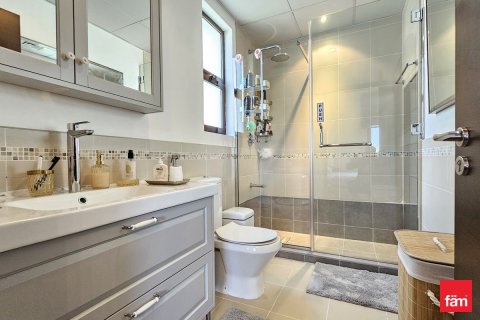 Adosado en Reem, Dubai, 3 dormitorios, 299.1 m², № 23673 - foto 10