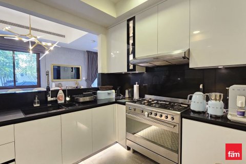 Adosado en Reem, Dubai, 3 dormitorios, 299.1 m², № 23673 - foto 7