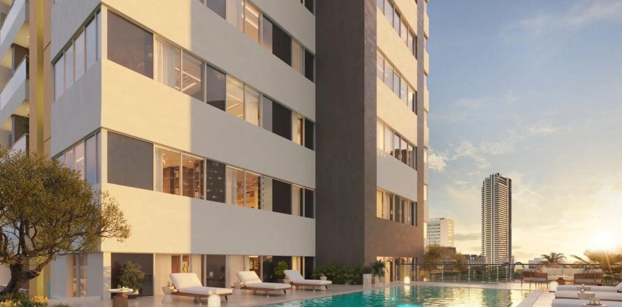 Квартира в Дубае, 2 спальни, 106м², № 70008